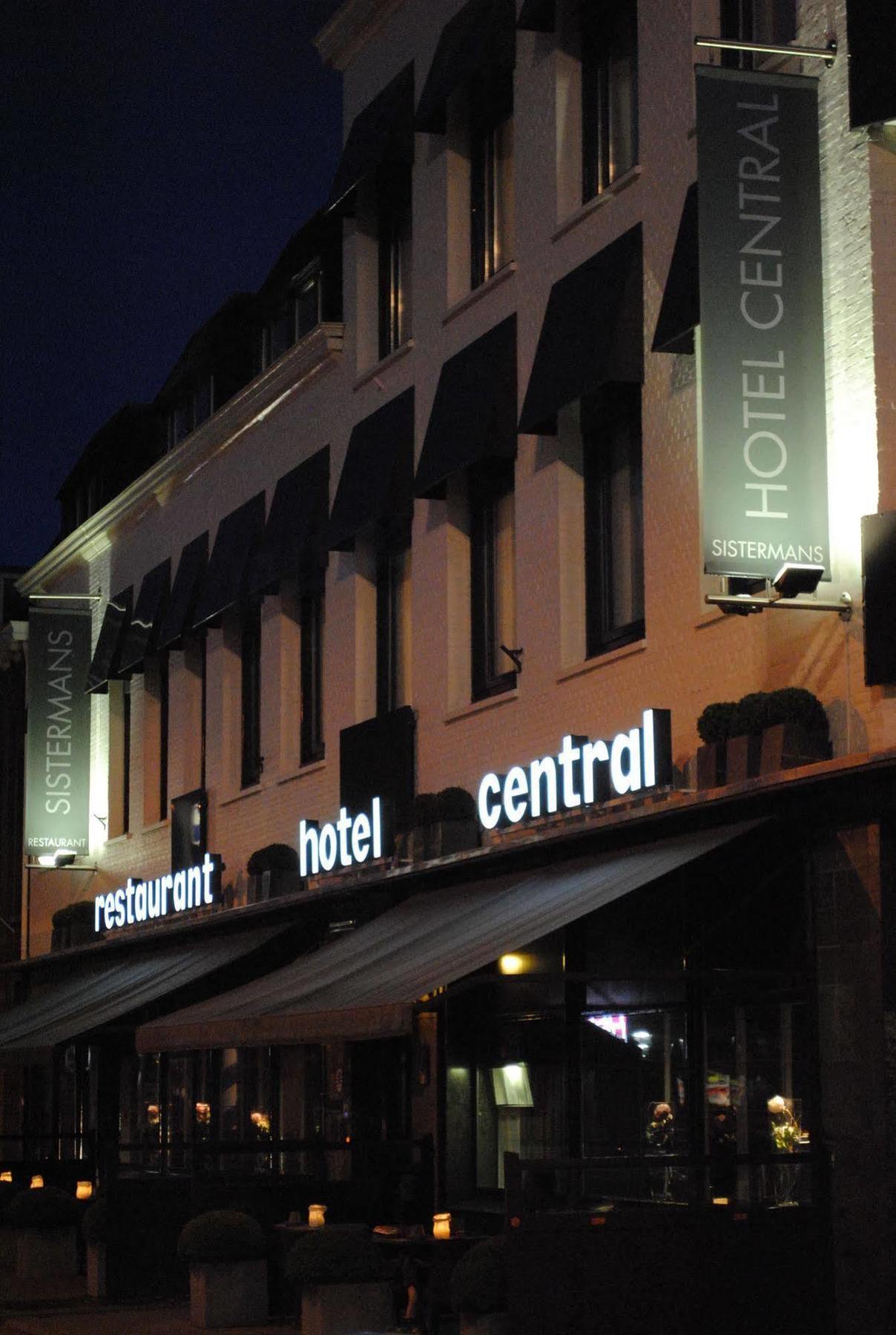 Hotel Central Роозендаал Екстериор снимка